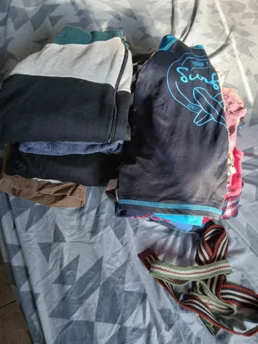 Lote menino veste apartir de 6 anos depende da criança