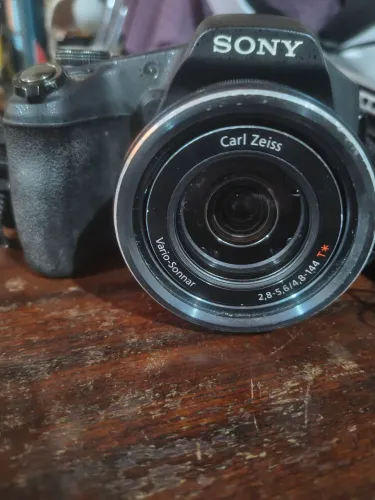 Sony Cyber-shot DSC-HX100V