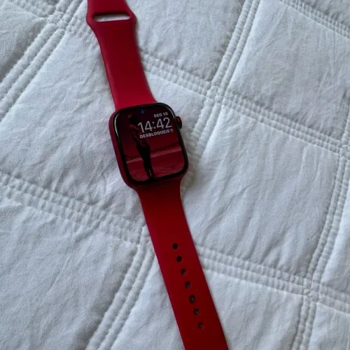 Apple Watch série 7 RED 