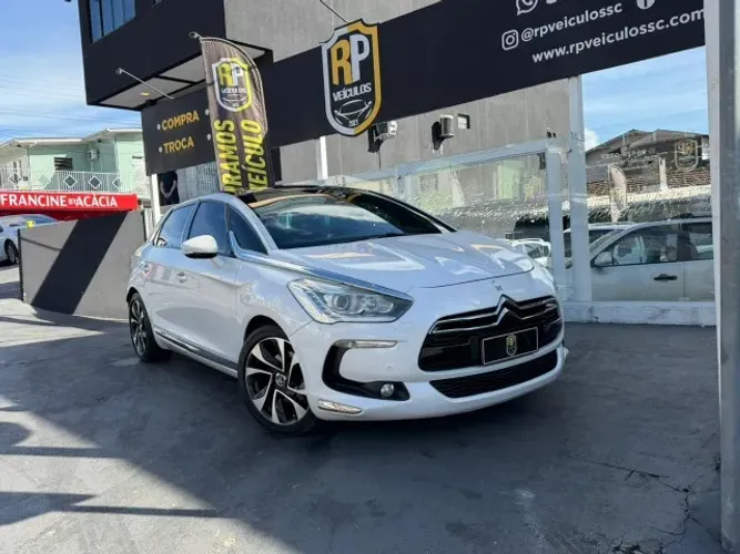 Citroen DS5 1.6 Turbo 16V 5P Aut. 2014