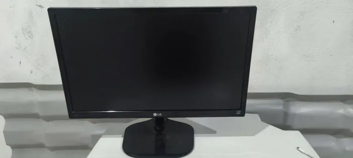 Monitor LG Flatron 23MP55HQ-P