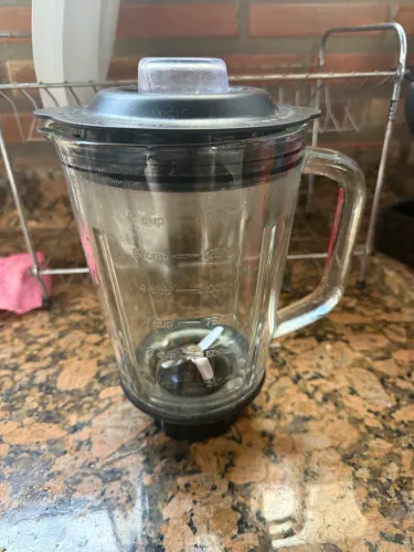 Copo de Vidro Liquidificador Gradiente 1,5L + Base (Para Conserto)