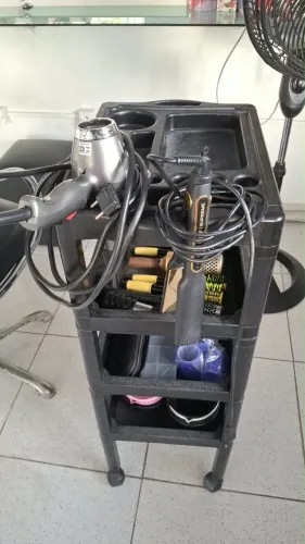Vendo um Salão completo pronto pra trabalhar