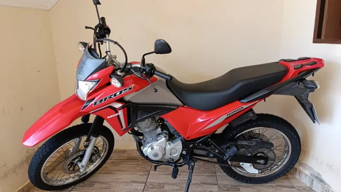 Bros 2022 com 21.500 km