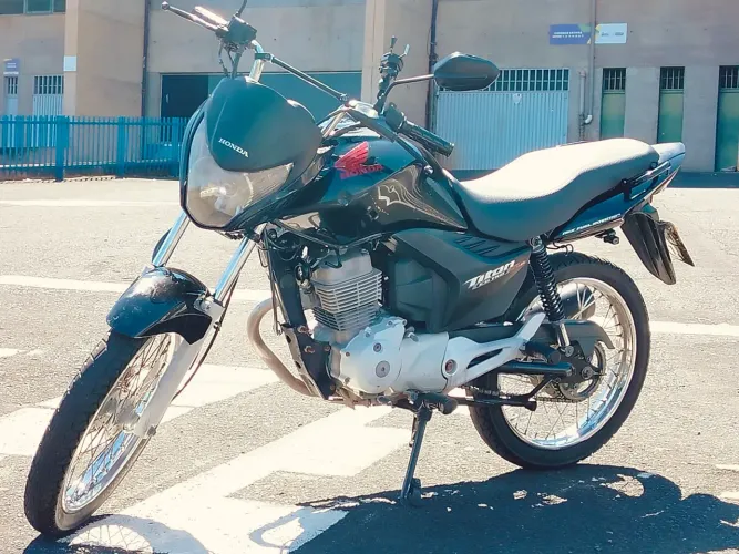 Honda CG 150 Titan ESD Flex 2012 - Econômica e com partida elétrica