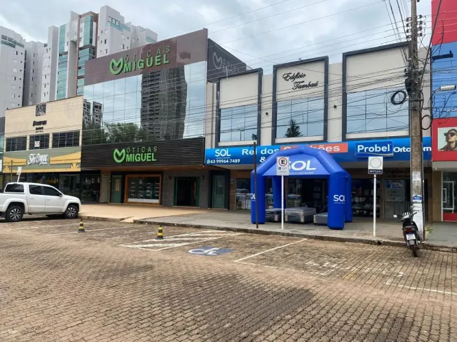 Sala 120m² Térrea na JK com copa e banheiro