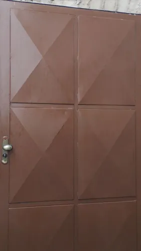 Porta reforçada 
