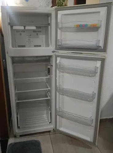 Geladeira Consul