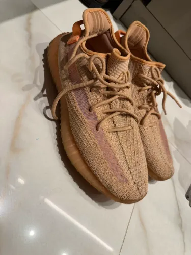 Adidas yeezy 350 clay