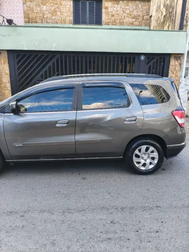 Chevrolet Spin LTZ 1.8 8V Econo.flex 5P Aut. 2013