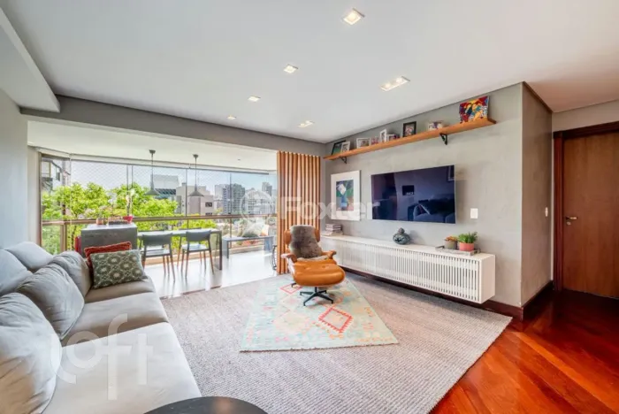 Apartamento à venda em Rio Branco com 147 m², 3 quartos, 1 suíte, 2 vagas