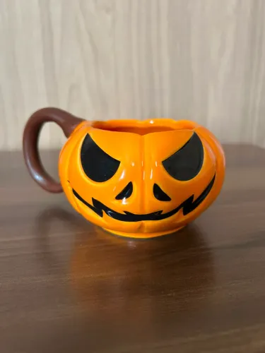 Caneca abóbora de Halloween 