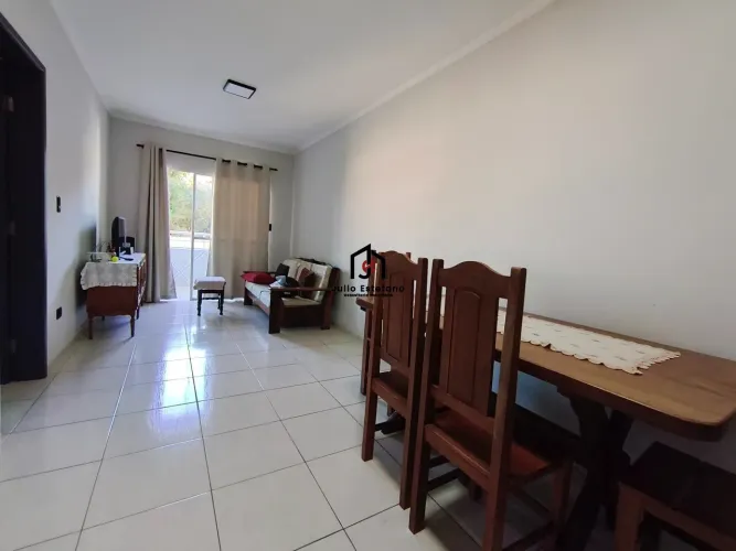 Apartamento com 2 dormitórios sendo 1 suíte no Edifício Samoa em Pindamonhangaba.