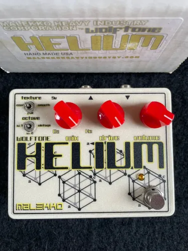 Pedal Malekko Wolftone Helium Octave Distortion Fuzz