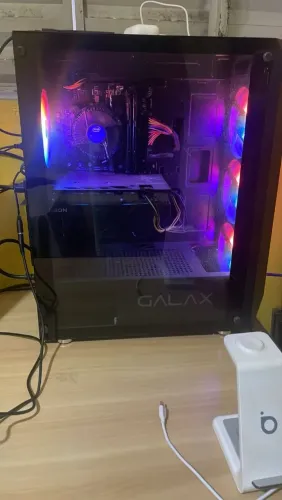 PC Gamer I5 10400F + RX 6600 8GB<br>Ssd 480gb <br>Placa de vídeo AMD Rx6600 8GB