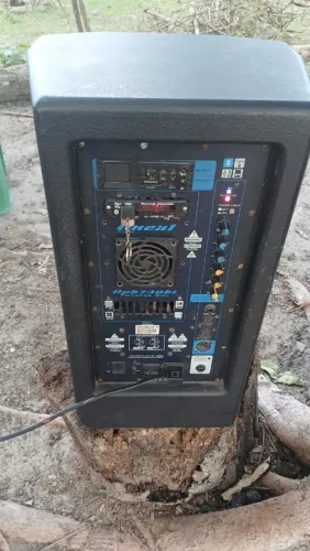 Caixa amplificada