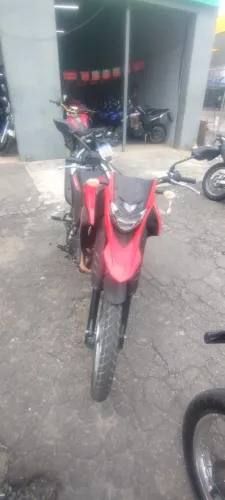 YAMAHA LANDER 250 VERMELHA 2024 SHALON VEICULOS CARIACICA