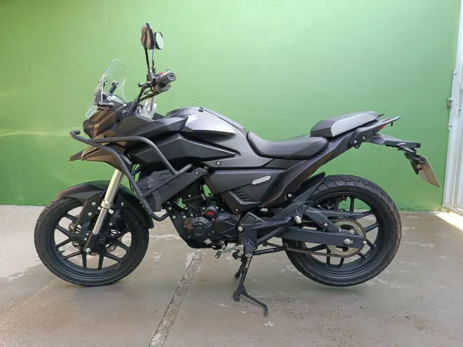 Storm 200 EFI - R$ 15.000