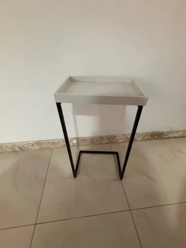 Mesa de cama