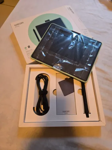 Mesa digitalizadora Wacom Intuos S Bluetooth, para desenhos gráficos Excelente