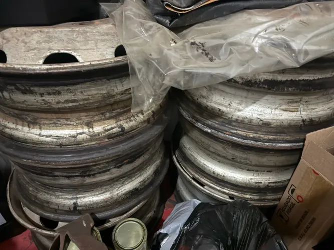Rodas de caminhão sem câmara 