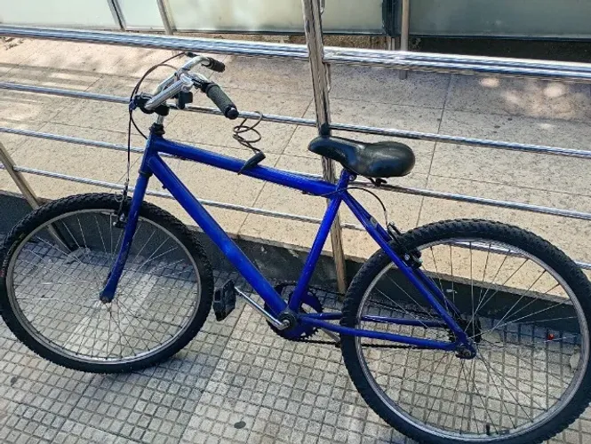 Bicicleta aro 26 com freio v-brake 