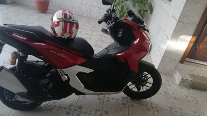 Honda ADV implacável Bx km