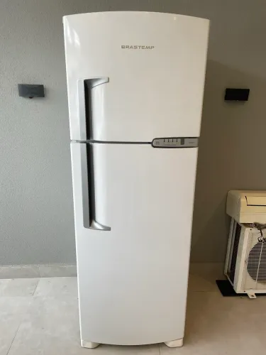 Geladeira Brastemp Clean 354 L