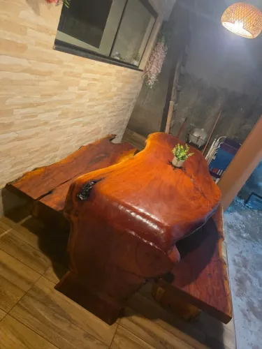 Mesa rústica madeira maciça