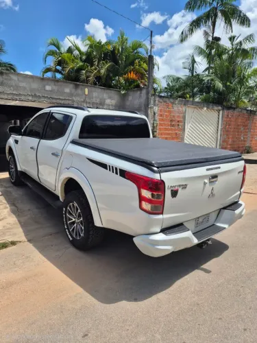 Mitsubishi L200 Triton Sport HPE-S 2.4 CD Dies. AUT 2020