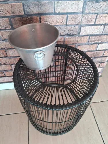 Mesa balde de gelo