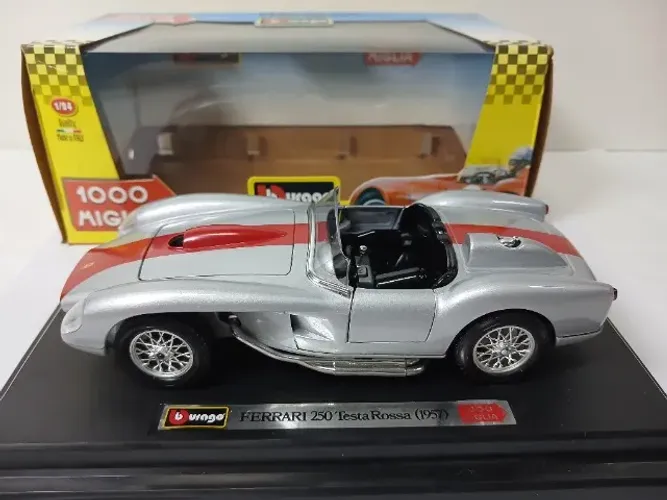 Miniatura Ferrari 250 Testarossa 1000 Miglia 1/24 Burago
