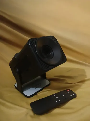 Projetor Hy320