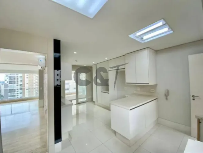 Apartamento - 4 Dormitórios (Suítes) á Venda no Campo Belo - São Paulo