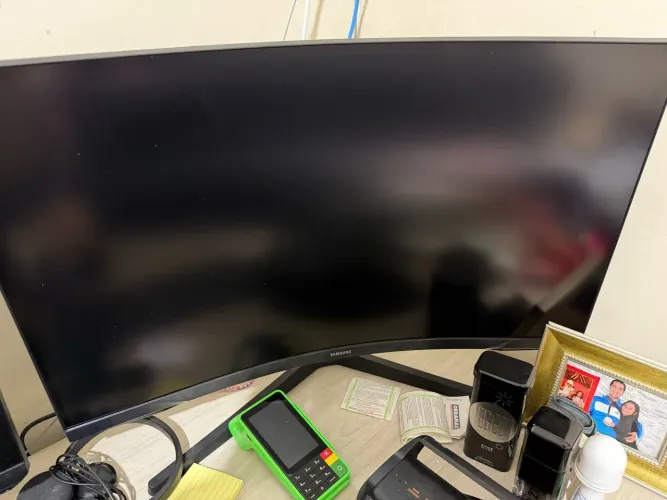 Monitor gamer 32 polegadas curvo Samsung odyssey