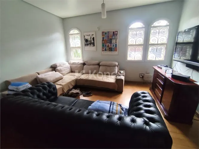Sobrado à venda com 4 quartos em Vila Albertina, São Paulo