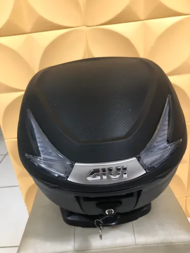 BAÚ GIVI NOVO