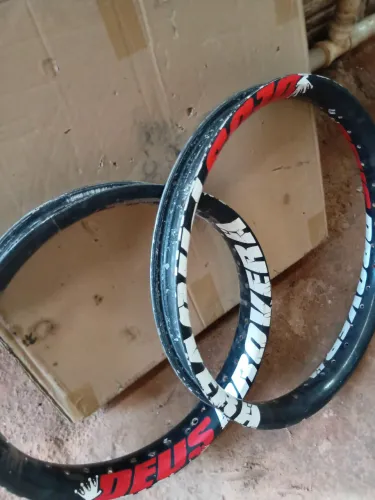 Vendo estes aro da bros 160