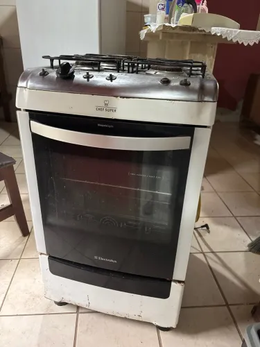 Doando fogão