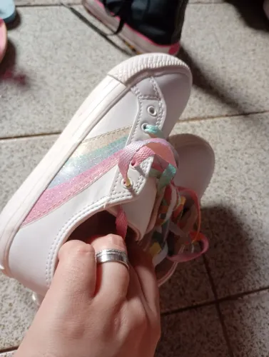 Vendo tênis novo infantil