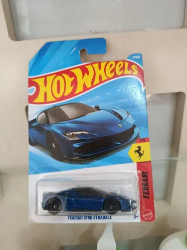 Miniatura Hotweels Ferrari SF90 Stradale