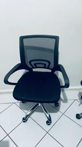 2 Cadeiras escritório
