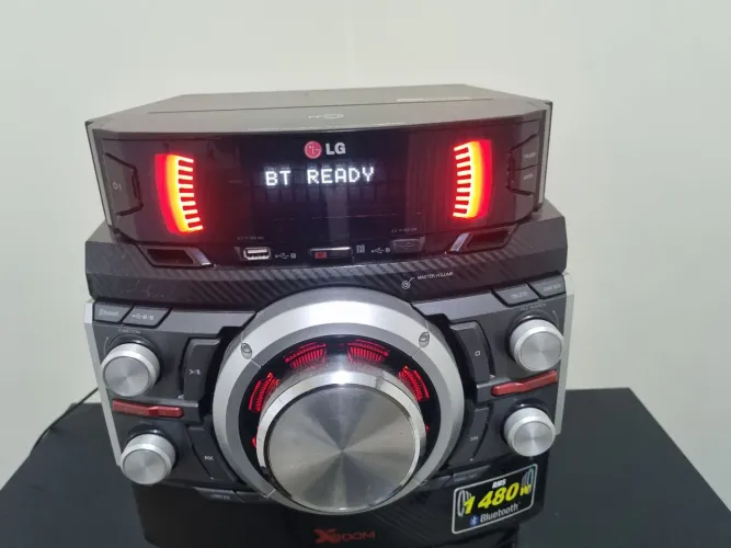 Vendo som LG mini sistem super conservado