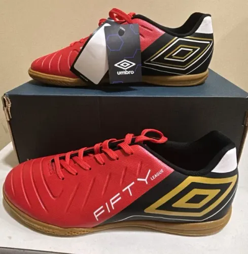 Chuteira de futsal - Umbro - Nº 42