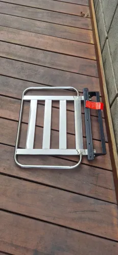 BANCO PARA BANHO ARTICULÁVEL INOX - 50 X 42 CM COMPACTO