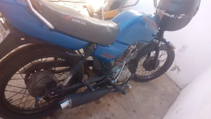 Vendo CG 99 tá funcionando perfeitamente 