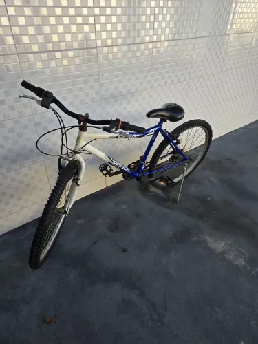 Bicicleta aro 26