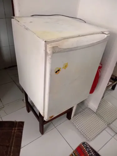 Excelente Frigobar Consul , tudo funcionandodo