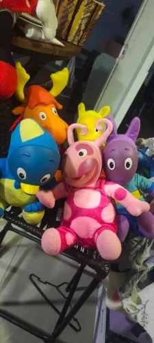 Bonecos originais Backyardigans