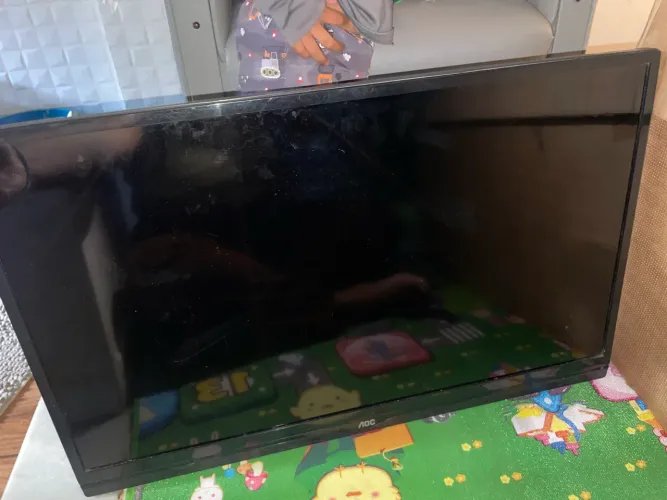 Vende tv Aoc (não é smart)